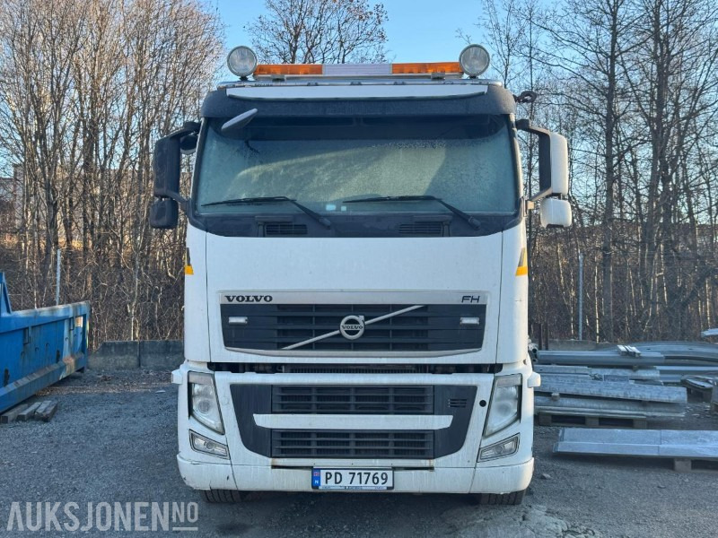 2013 Volvo FH 62RB kranbil / HIAB kran / 28 tonnmeter - Lastbil med kran: billede 2 2013 Volvo FH 62RB kranbil / HIAB kran / 28 tonnmeter - Lastbil med kran: billede 2