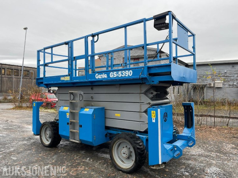 2014 Genie GS 5390 Sakselift med 1904 timer - Lift: billede 2 2014 Genie GS 5390 Sakselift med 1904 timer - Lift: billede 2