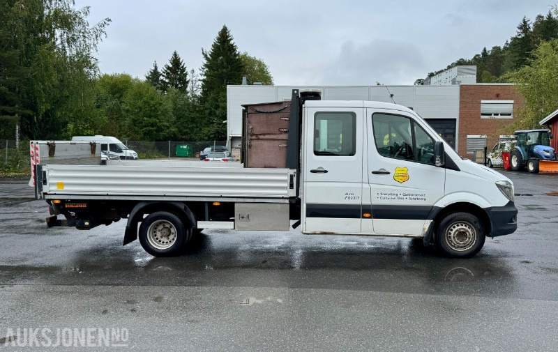 2014 Mercedes-Benz Sprinter 516 CDI planbil, 5-tonn, dobbelkabin, bakløft, lysbjelke - Lastbil med lad: billede 4 2014 Mercedes-Benz Sprinter 516 CDI planbil, 5-tonn, dobbelkabin, bakløft, lysbjelke - Lastbil med lad: billede 4
