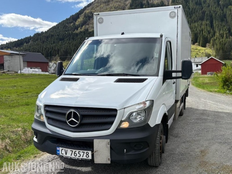 2015 Mercedes-Benz Sprinter ADR-godkjent Løftelem Hengerfeste - Lastbil varevogn: billede 1 2015 Mercedes-Benz Sprinter ADR-godkjent Løftelem Hengerfeste - Lastbil varevogn: billede 1