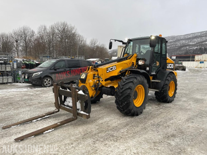 2016 JCB TM 320S 4WD hjullaster med teleskop, to skuffer, pallegafler, og kun 1732 timer - Gummihjulslæsser: billede 1 2016 JCB TM 320S 4WD hjullaster med teleskop, to skuffer, pallegafler, og kun 1732 timer - Gummihjulslæsser: billede 1