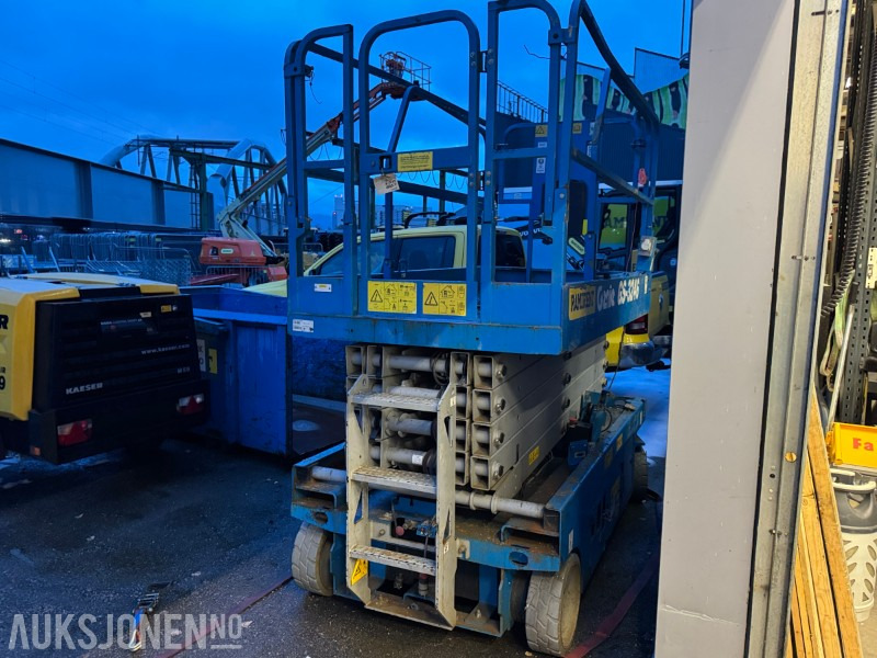 2017 Genie GS3246 sakselift / Rep.objekt - Lift: billede 2 2017 Genie GS3246 sakselift / Rep.objekt - Lift: billede 2