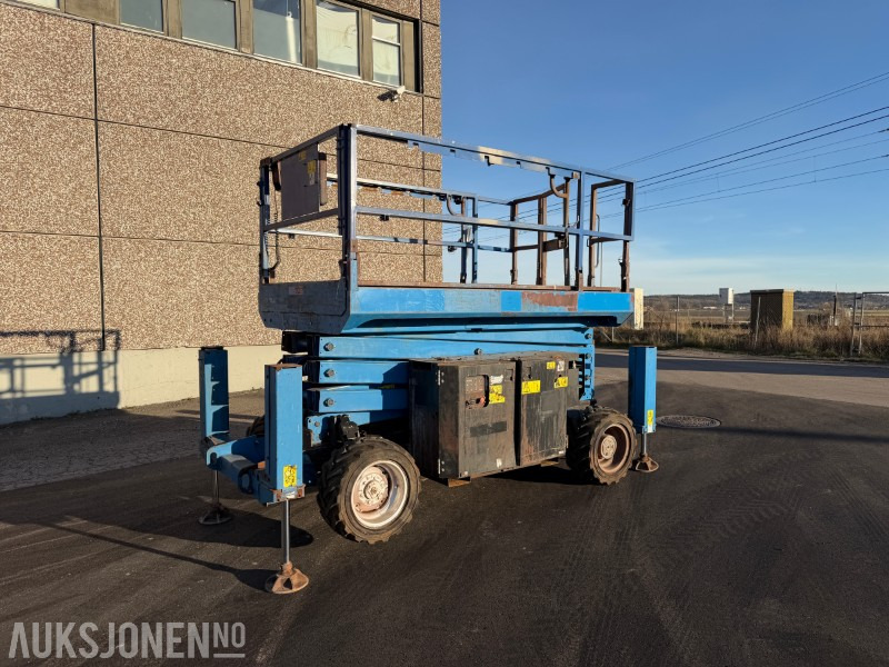 2017 Genie GS3369 RT terrenggående sakselift - 12 m arbeidshøyde - Lift: billede 2 2017 Genie GS3369 RT terrenggående sakselift - 12 m arbeidshøyde - Lift: billede 2