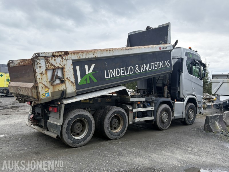 2018 Scania R500 tippbil - 8X4 - Istrail m/hydraulisk stor baklem - rullestolheis - MYE utstyr på denne bilen - Tipvogn lastbil: billede 3 2018 Scania R500 tippbil - 8X4 - Istrail m/hydraulisk stor baklem - rullestolheis - MYE utstyr på denne bilen - Tipvogn lastbil: billede 3