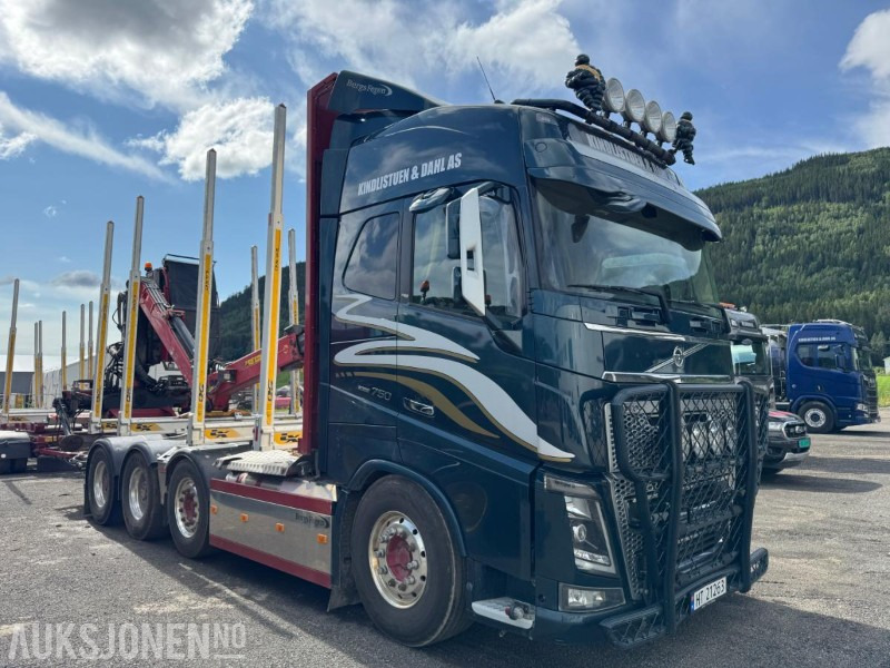 2018 Volvo FH16 8X4 komplett tømmerbil med kran og henger. - Tømmerbil, Lastbil med kran: billede 4 2018 Volvo FH16 8X4 komplett tømmerbil med kran og henger. - Tømmerbil, Lastbil med kran: billede 4