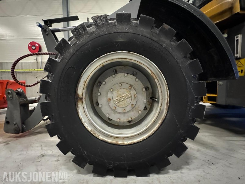 Gummihjulslæsser 2019 Everun ER 25 Hjullaster med klappvingeskuffe - Sandstrøer - Tannskuffe - Pallegafler - Kosteaggregat: billede 7