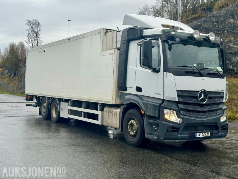 2019 Mercedes-Benz ACTROS - 6x2 - Eu-godkjent til 07/26 - Km: 150607 - Lastbil varevogn: billede 2 2019 Mercedes-Benz ACTROS - 6x2 - Eu-godkjent til 07/26 - Km: 150607 - Lastbil varevogn: billede 2