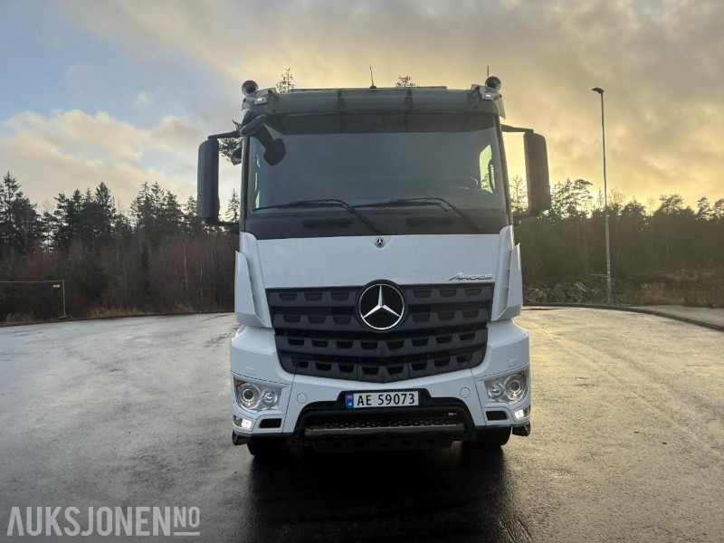 2020 Mercedes-Benz Arocs 2653 DUMPERBIL - GULLAVTALE - LAV KM. - Tipvogn lastbil: billede 5 2020 Mercedes-Benz Arocs 2653 DUMPERBIL - GULLAVTALE - LAV KM. - Tipvogn lastbil: billede 5