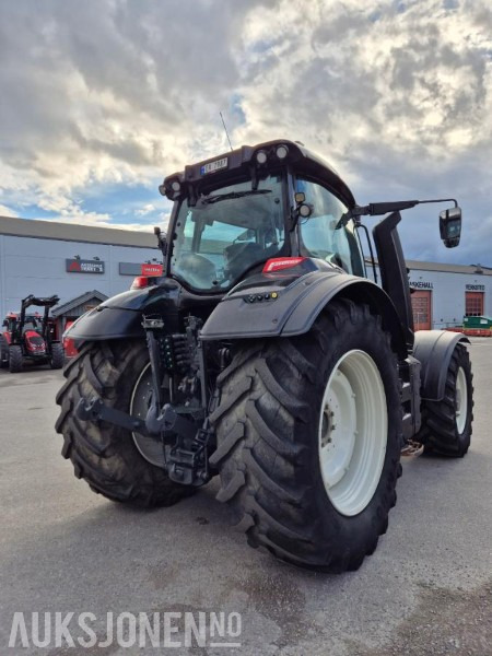 2021 Valtra T254 traktor 4X4, FRONTHYDRAULIKK, VENDBAR FØRERPLASS - Traktor: billede 4 2021 Valtra T254 traktor 4X4, FRONTHYDRAULIKK, VENDBAR FØRERPLASS - Traktor: billede 4