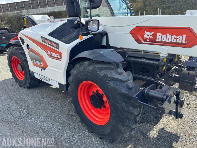 Teleskop truck 2022 Bobcat T40.180SLPRC teleskoplaster med skuffe og hydraulisk gafler: billede 8 Teleskop truck 2022 Bobcat T40.180SLPRC teleskoplaster med skuffe og hydraulisk gafler: billede 8