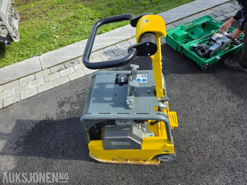 2023 Wacker Neuson DPU3750 Vibroplate 265kg - 4,2kW - 40 arbeidstimer - Tromle: billede 2 2023 Wacker Neuson DPU3750 Vibroplate 265kg - 4,2kW - 40 arbeidstimer - Tromle: billede 2