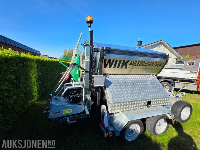 2024 Brian James Trailers A-Type asfalthenger med 2021 Svepac F 90A vibroplate 2.9kW, 2022 Honda EU22i strømaggregat og utstyr - Bygningsudstyr: billede 4 2024 Brian James Trailers A-Type asfalthenger med 2021 Svepac F 90A vibroplate 2.9kW, 2022 Honda EU22i strømaggregat og utstyr - Bygningsudstyr: billede 4
