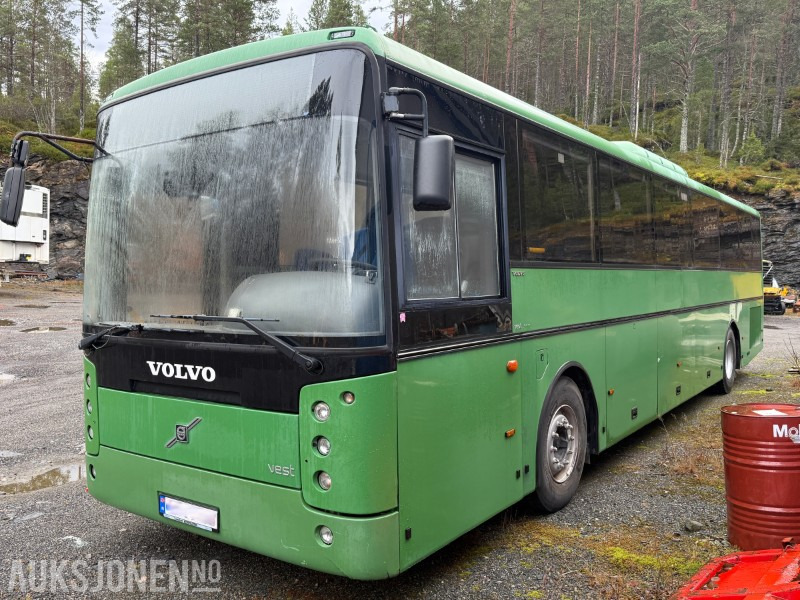 2006 Volvo B12B 4X2 - Campingbuss - Festivalbuss - Handicapheis - Solcelleanlegg - Bus: billede 1 2006 Volvo B12B 4X2 - Campingbuss - Festivalbuss - Handicapheis - Solcelleanlegg - Bus: billede 1