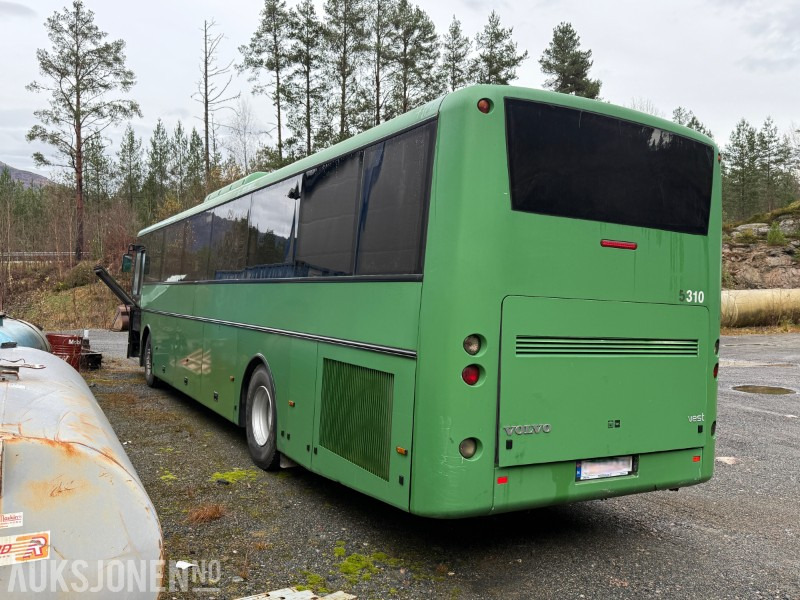 2006 Volvo B12B 4X2 - Campingbuss - Festivalbuss - Handicapheis - Solcelleanlegg - Bus: billede 2 2006 Volvo B12B 4X2 - Campingbuss - Festivalbuss - Handicapheis - Solcelleanlegg - Bus: billede 2