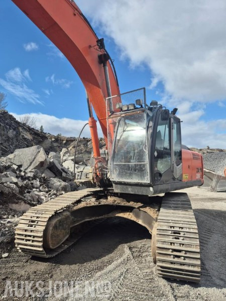 Gravemaskine Hitachi ZX280LC Ny motor 2.500 timer siden, nye belter 1.000timer siden , Sentralsmøring, hurtigkobling, 11.600 arbeidstimer, 1 skuffe: billede 1