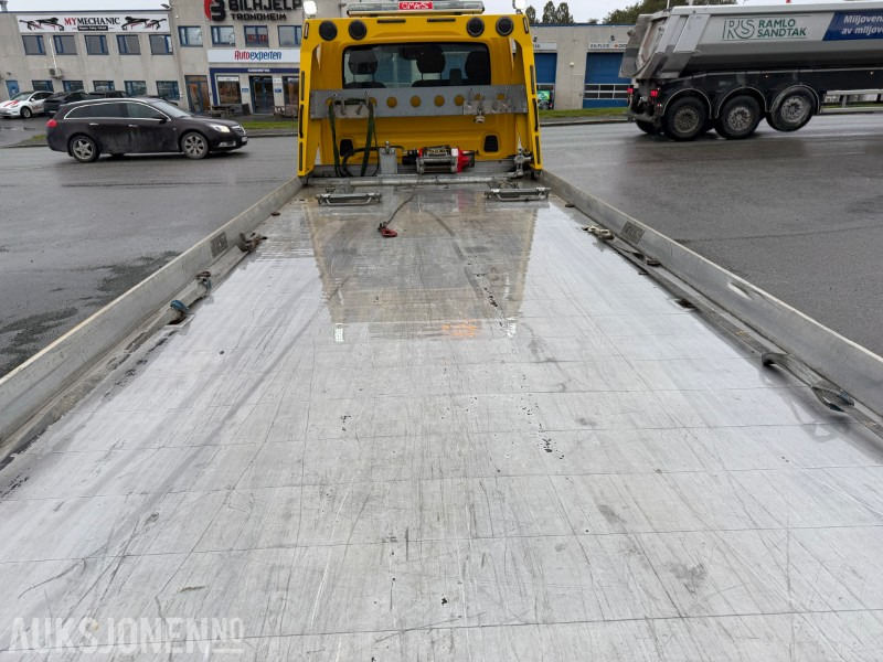 Brandbil Iveco Daily 70C18 Bergingsbil – 2023-modell - bare gått 98 182 km: billede 7