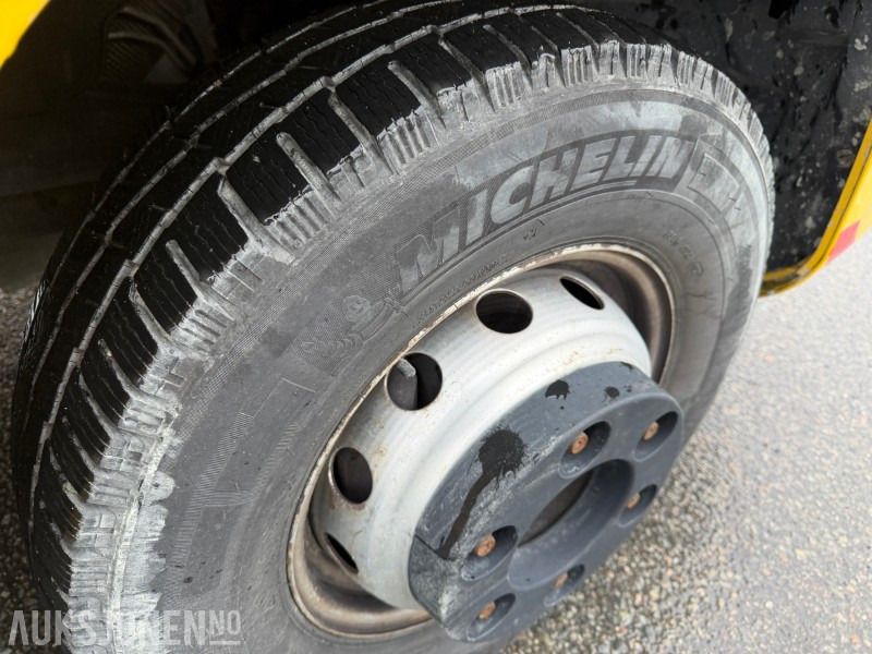 Brandbil Iveco Daily 70C18 Bergingsbil – 2023-modell - bare gått 98 182 km: billede 10