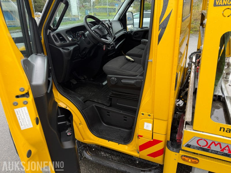 Brandbil Iveco Daily 70C18 Bergingsbil – 2023-modell - bare gått 98 182 km: billede 20
