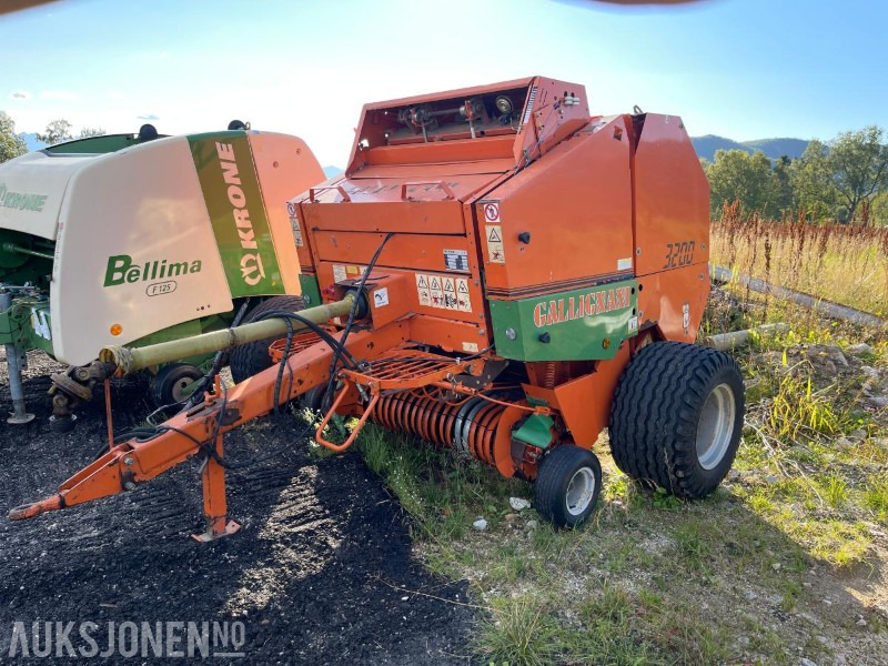 1999 Gallignani 3200 Rundballepresse selges som reparasjons objekt - Landbrugsmaskine: billede 3 1999 Gallignani 3200 Rundballepresse selges som reparasjons objekt - Landbrugsmaskine: billede 3