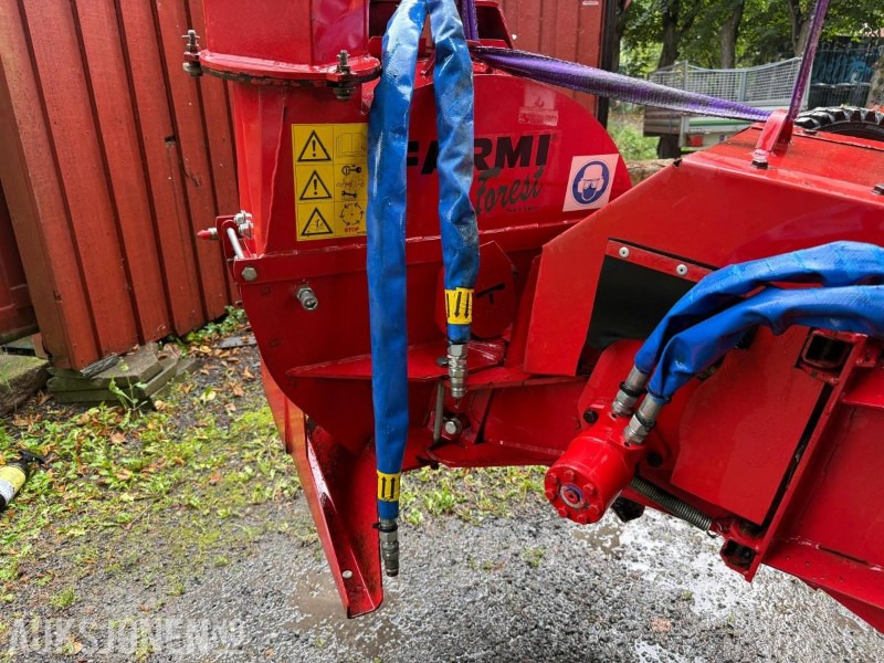 Landbrugsmaskine 2010 FARMI CH180 flisekutter.: billede 6 Landbrugsmaskine 2010 FARMI CH180 flisekutter.: billede 6