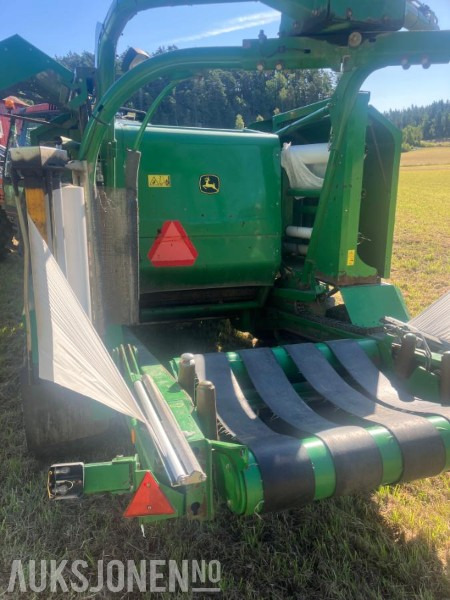 2011 John Deere 744 Premium Rundballepresse / Kombipresse - Landbrugsmaskine: billede 4 2011 John Deere 744 Premium Rundballepresse / Kombipresse - Landbrugsmaskine: billede 4