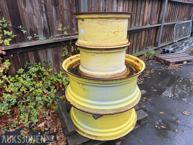 Felgsett til John Deere – AL118455 og AL174627 - Landbrugsmaskine: billede 3 Felgsett til John Deere – AL118455 og AL174627 - Landbrugsmaskine: billede 3