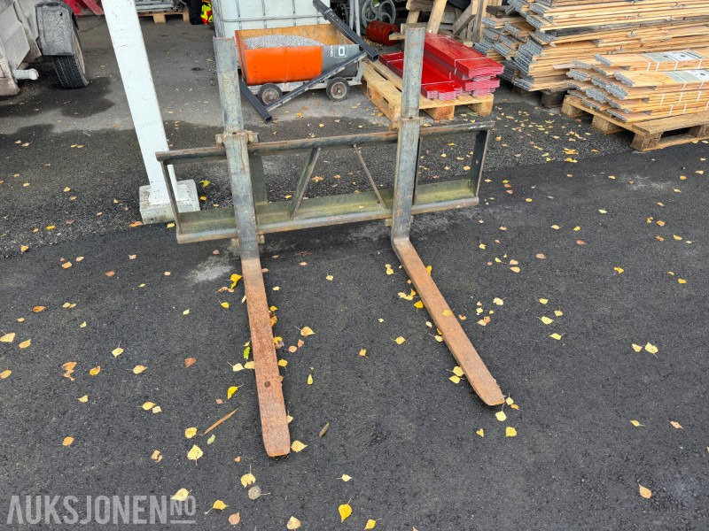 Pallegaffel for traktor - Trimafeste - Landbrugsmaskine: billede 2 Pallegaffel for traktor - Trimafeste - Landbrugsmaskine: billede 2