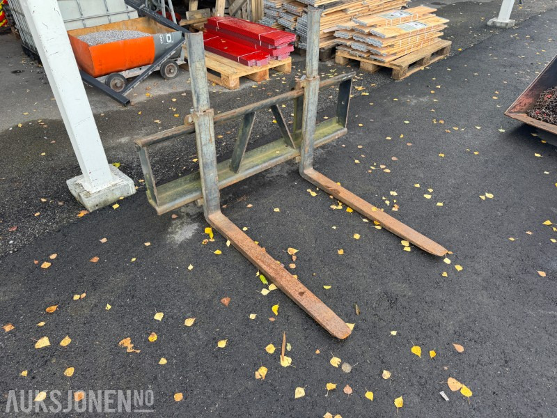 Pallegaffel for traktor - Trimafeste - Landbrugsmaskine: billede 4 Pallegaffel for traktor - Trimafeste - Landbrugsmaskine: billede 4