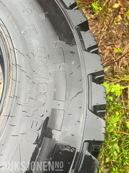 Landbrugsmaskine Vinter hjulsett Hakkapelitta tri 540/80R38 og 440/80R28: billede 6 Landbrugsmaskine Vinter hjulsett Hakkapelitta tri 540/80R38 og 440/80R28: billede 6