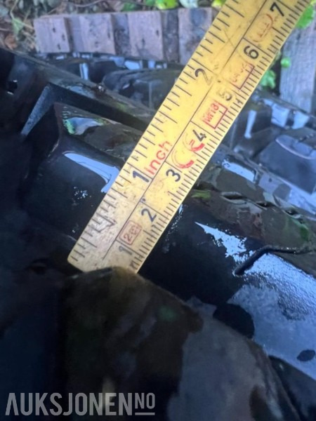 Landbrugsmaskine Vinter hjulsett Hakkapelitta tri 540/80R38 og 440/80R28: billede 9 Landbrugsmaskine Vinter hjulsett Hakkapelitta tri 540/80R38 og 440/80R28: billede 9