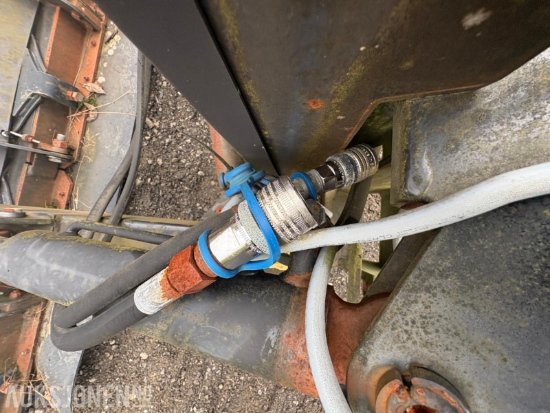 Lastbil 2012 Mahler M-Flexiway DT34FW snøplog med hydraulikksentral og slaps: billede 9 Lastbil 2012 Mahler M-Flexiway DT34FW snøplog med hydraulikksentral og slaps: billede 9