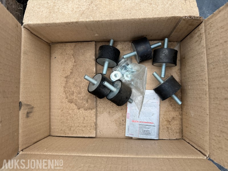 2024 Hydraulikktank - Lastbil: billede 5 2024 Hydraulikktank - Lastbil: billede 5