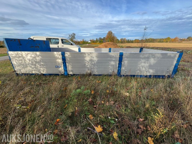 Sisu Lemflak / krokløftcontainer luftbaklem – strølem følger med - Lastbil: billede 5 Sisu Lemflak / krokløftcontainer luftbaklem – strølem følger med - Lastbil: billede 5