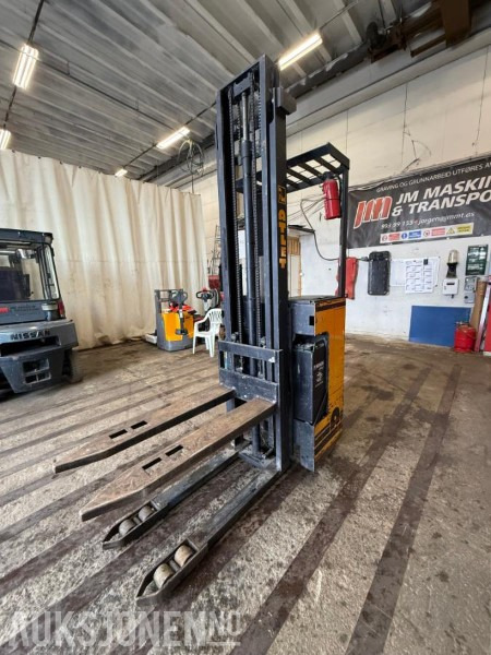 Atlet Elektrisk palletruck - Materialehåndteringsudstyr: billede 4 Atlet Elektrisk palletruck - Materialehåndteringsudstyr: billede 4