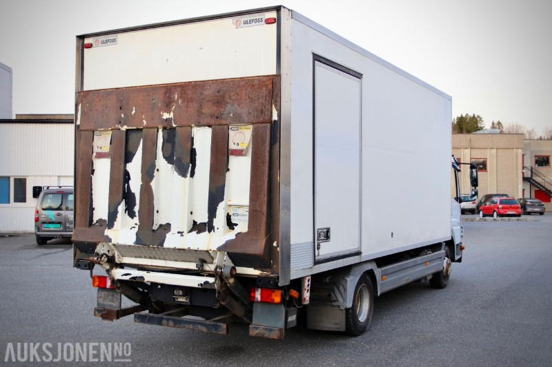 Mercedes-Benz Atego 1024 skapbil med løftelem – 6.2L / 238 hk – EU-godkjent til 20.10.2026 - Lastbil varevogn: billede 5 Mercedes-Benz Atego 1024 skapbil med løftelem – 6.2L / 238 hk – EU-godkjent til 20.10.2026 - Lastbil varevogn: billede 5