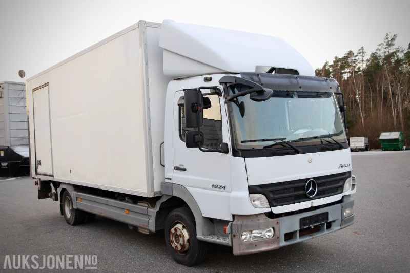 Mercedes-Benz Atego 1024 skapbil med løftelem – 6.2L / 238 hk – EU-godkjent til 20.10.2026 - Lastbil varevogn: billede 3 Mercedes-Benz Atego 1024 skapbil med løftelem – 6.2L / 238 hk – EU-godkjent til 20.10.2026 - Lastbil varevogn: billede 3