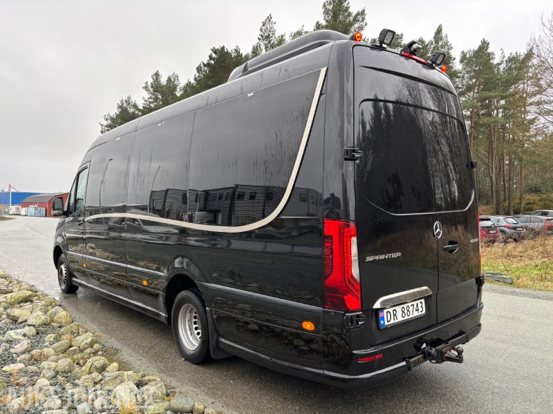 2021 MERCEDES-BENZ SPRINTER ILE AUTOMOTIVE 519 3.0 V6 DIESEL 16+1SETER. MIKROFON. WEBASTO. HENGERFESTE - Øvrig maskin: billede 3 2021 MERCEDES-BENZ SPRINTER ILE AUTOMOTIVE 519 3.0 V6 DIESEL 16+1SETER. MIKROFON. WEBASTO. HENGERFESTE - Øvrig maskin: billede 3