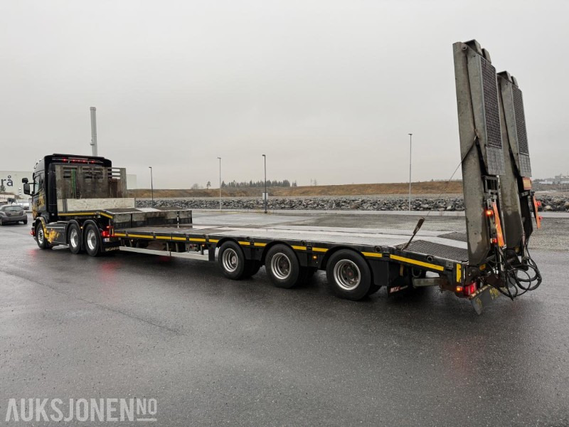 2015 Scania R580 TUNGTREKKER M/MASKINHENGER 6X4 SERVICEHISTORIKK EURO-6 581HK. - Trækker: billede 4 2015 Scania R580 TUNGTREKKER M/MASKINHENGER 6X4 SERVICEHISTORIKK EURO-6 581HK. - Trækker: billede 4