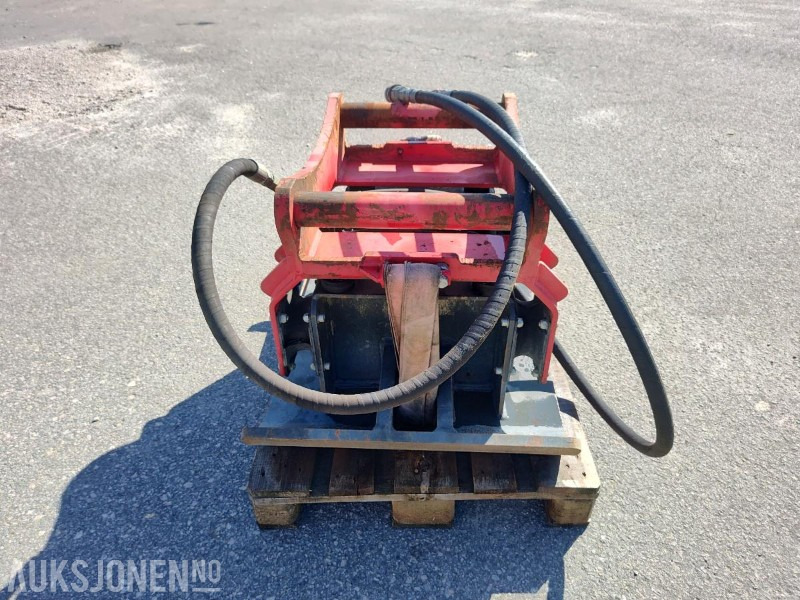 2016 RF vibroplate for gravemaskin S70 510kg - Udstyr for Entreprenørmaskin: billede 2 2016 RF vibroplate for gravemaskin S70 510kg - Udstyr for Entreprenørmaskin: billede 2