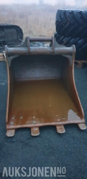 2016 SMP 800 liter Graveskuffe, M36 Kvernex - Udstyr for Entreprenørmaskin: billede 2 2016 SMP 800 liter Graveskuffe, M36 Kvernex - Udstyr for Entreprenørmaskin: billede 2