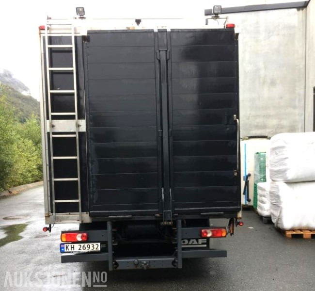 2004 DAF LF 45.220 - Hestebil / Transportbil, 202552km - Utility/ Speciel maskine: billede 4 2004 DAF LF 45.220 - Hestebil / Transportbil, 202552km - Utility/ Speciel maskine: billede 4