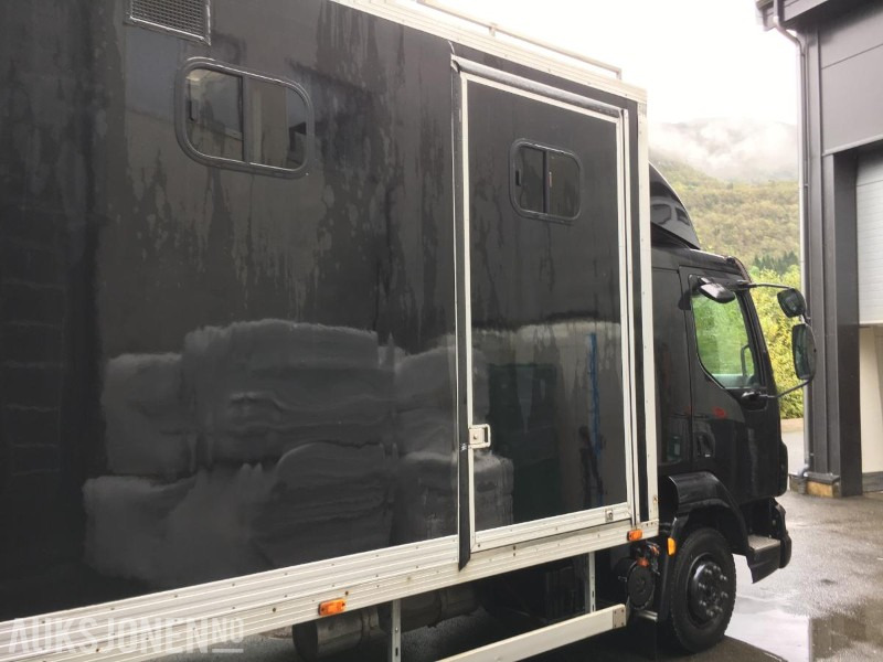 2004 DAF LF 45.220 - Hestebil / Transportbil, 202552km - Utility/ Speciel maskine: billede 5 2004 DAF LF 45.220 - Hestebil / Transportbil, 202552km - Utility/ Speciel maskine: billede 5