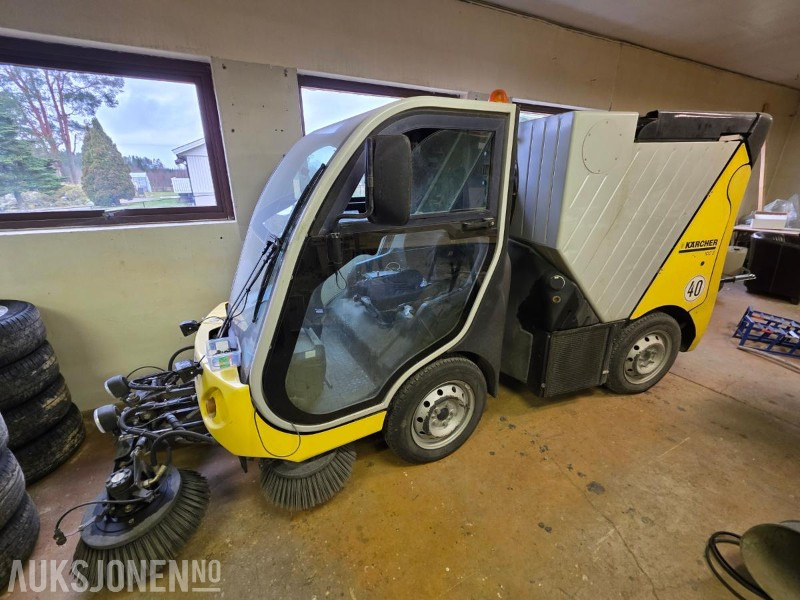2005 Kärcher ICC 2 kompakt gate- og industrifeiemaskin - Utility/ Speciel maskine: billede 1 2005 Kärcher ICC 2 kompakt gate- og industrifeiemaskin - Utility/ Speciel maskine: billede 1
