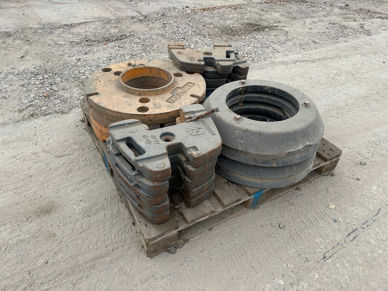 Fiat Gewichten Front weights / Wheel weights - Traktor: billede 2 Fiat Gewichten Front weights / Wheel weights - Traktor: billede 2