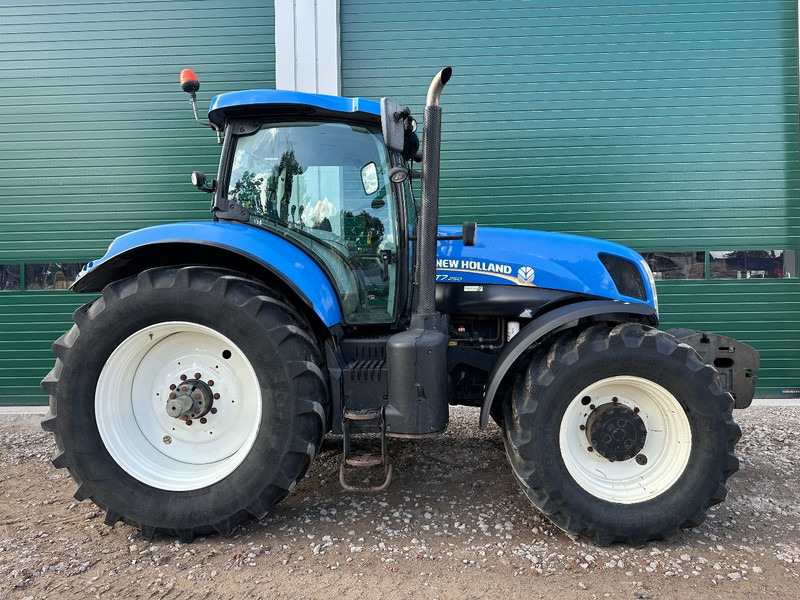 New Holland T7.250 Power Command - Traktor: billede 4 New Holland T7.250 Power Command - Traktor: billede 4