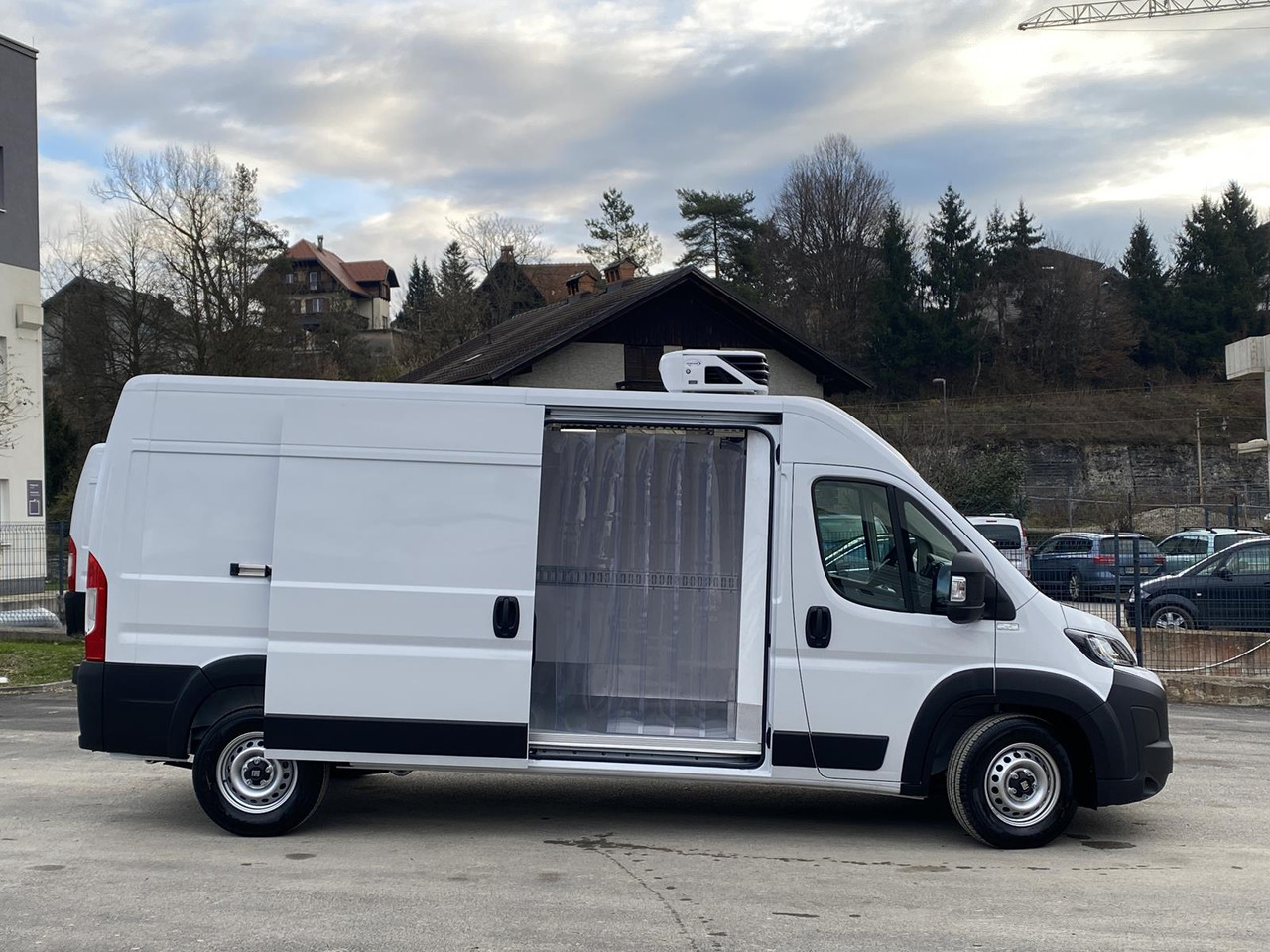 FIAT DUCATO L3H2 180PS BASE HEAVY / FRISCHDIENST + XARIOS 300 12-380V + Heizung - Kølebil: billede 2 FIAT DUCATO L3H2 180PS BASE HEAVY / FRISCHDIENST + XARIOS 300 12-380V + Heizung - Kølebil: billede 2