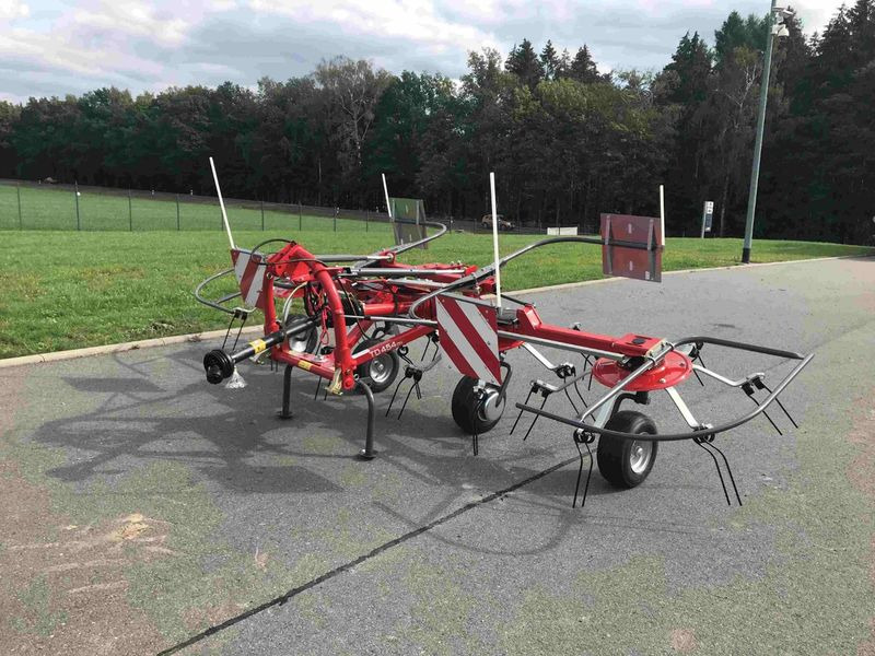 Massey Ferguson MF TD 454 DN / FELLA SANOS 4504 DN - Høvender: billede 4 Massey Ferguson MF TD 454 DN / FELLA SANOS 4504 DN - Høvender: billede 4