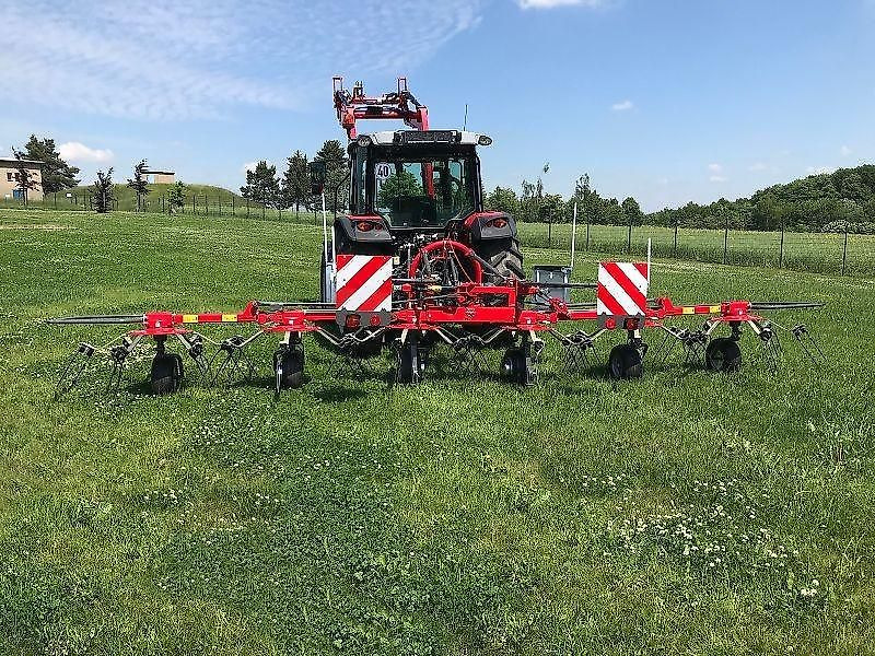 Massey Ferguson MF TD 676 DN / FELLA SANOS 6606 DN - Høvender: billede 4 Massey Ferguson MF TD 676 DN / FELLA SANOS 6606 DN - Høvender: billede 4