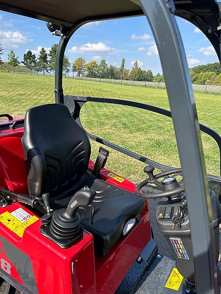 Schäffer 2028 SLT - Minilæsser: billede 5 Schäffer 2028 SLT - Minilæsser: billede 5