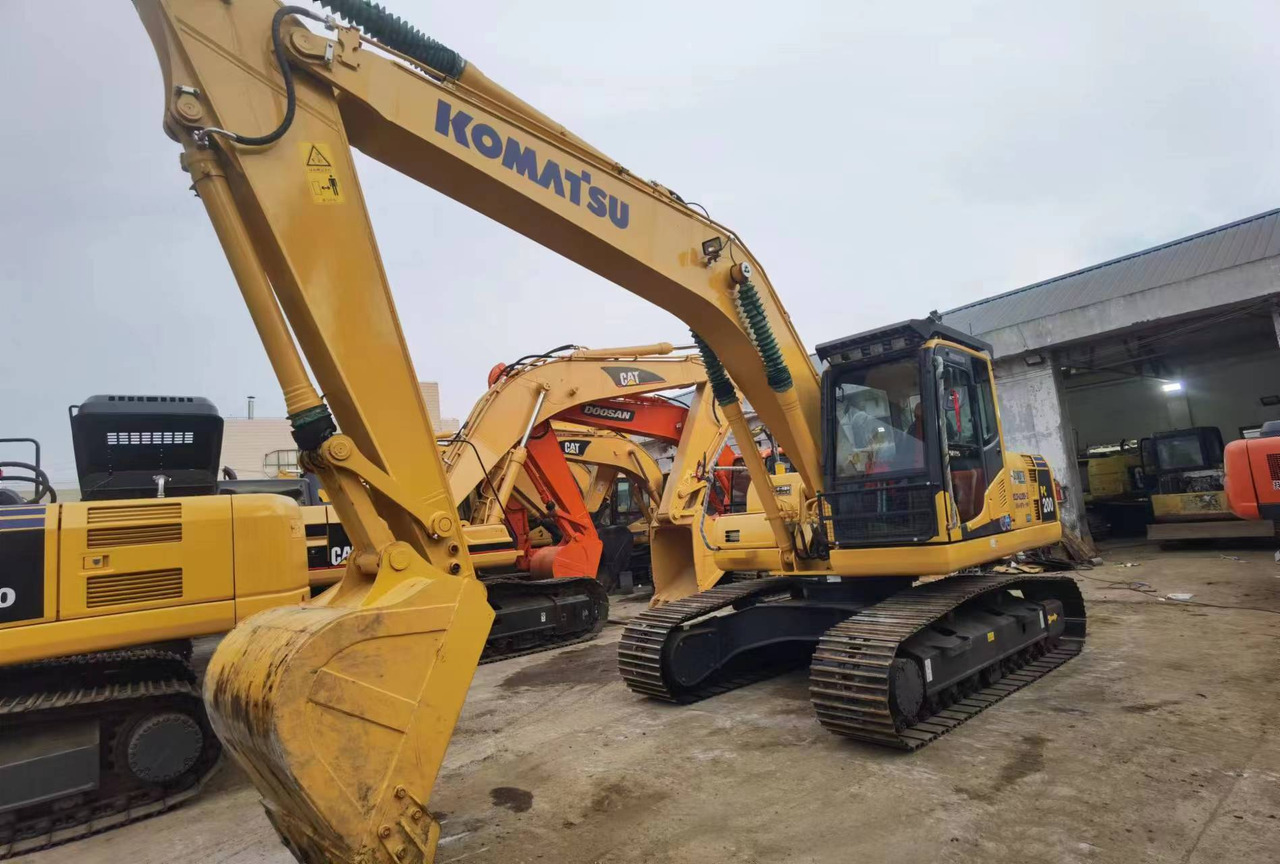 Komatsu PC200 PC210 PC220 Used Excavator in Excellent Work Condition - Bæltegravemaskine: billede 3 Komatsu PC200 PC210 PC220 Used Excavator in Excellent Work Condition - Bæltegravemaskine: billede 3